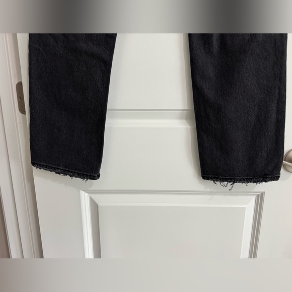 Abercrombie & Fitch Women's Black Relaxed Jeans - Picture 4 of 6